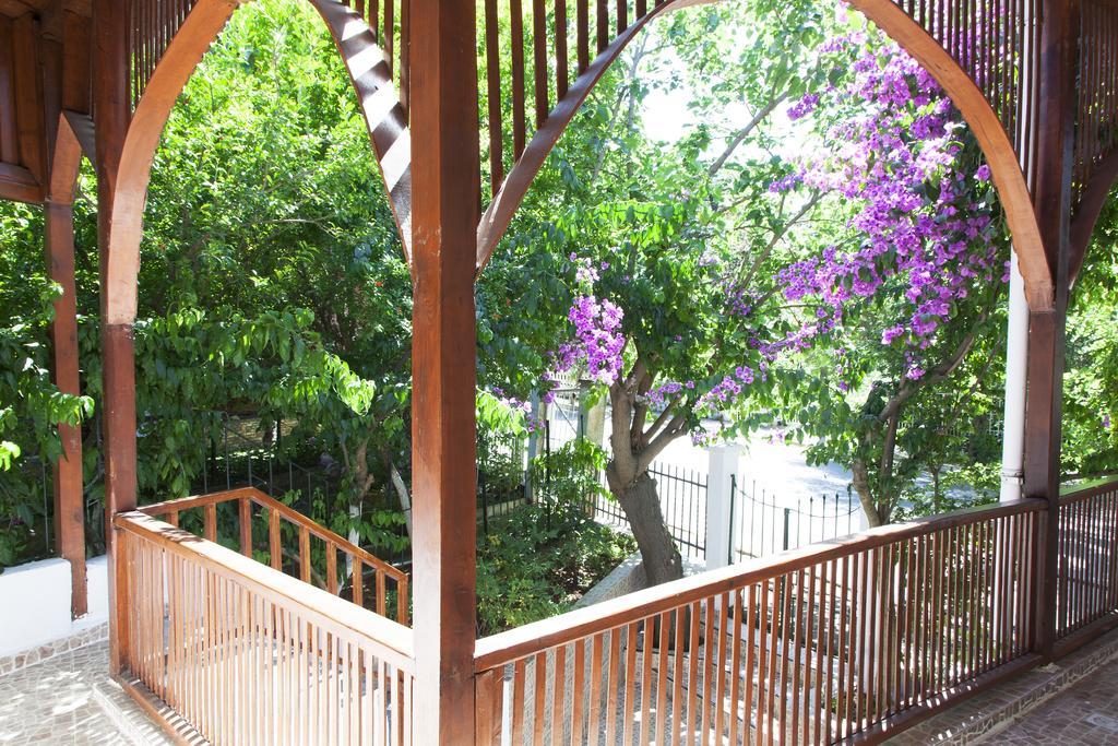 Orhan Kutbayin Evi Adalar Extérieur photo